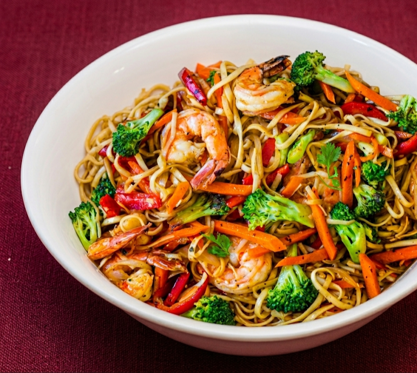 Captain's Coral stir fried noodles